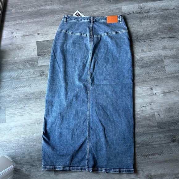 Batkins Dark Wash Denim Maxi Skirt - Picture 2 of 4